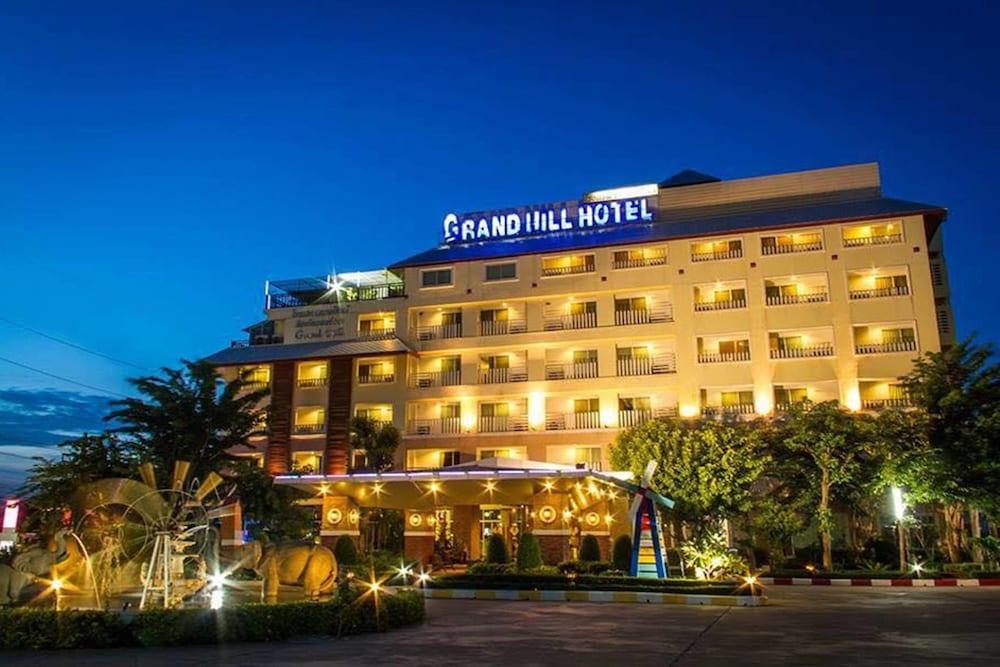 Grand Hill Resort And Spa Nakhon Sawan Exterior foto