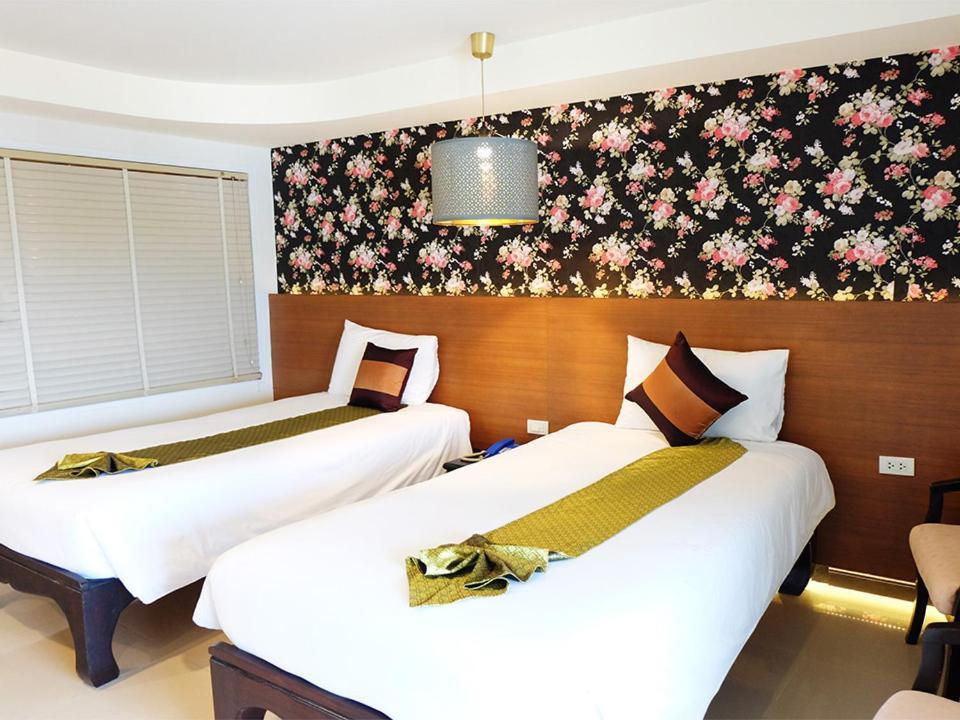 Grand Hill Resort And Spa Nakhon Sawan Exterior foto