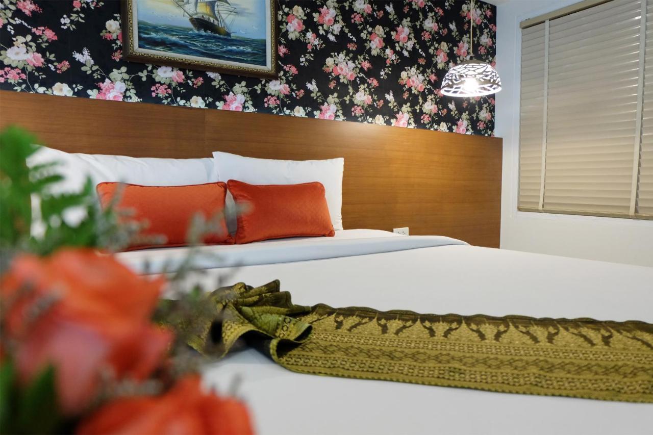 Grand Hill Resort And Spa Nakhon Sawan Exterior foto