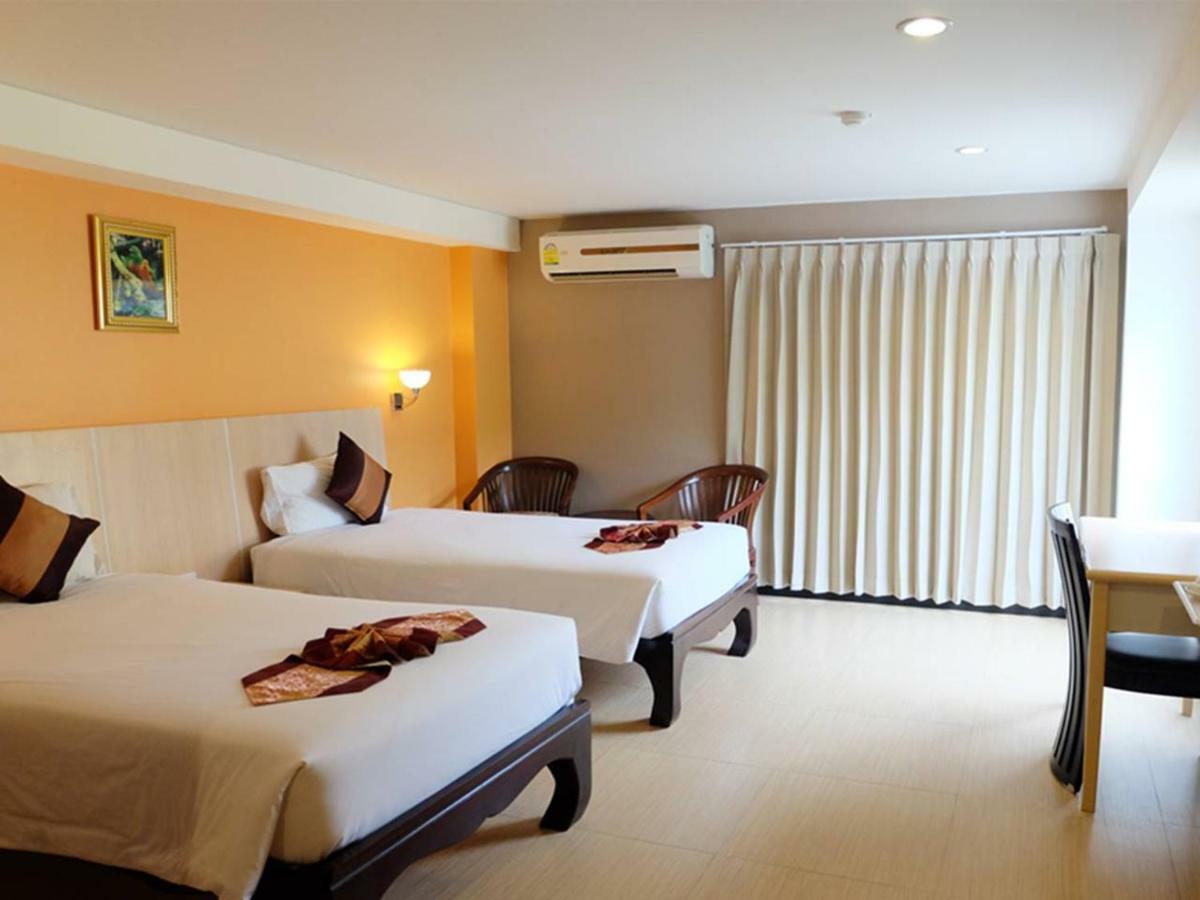 Grand Hill Resort And Spa Nakhon Sawan Exterior foto